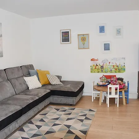Lägenhet Apt Terrasse Ourcq *