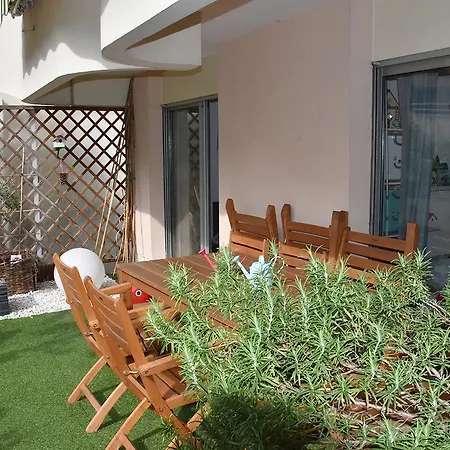 Lägenhet Apt Terrasse Ourcq *